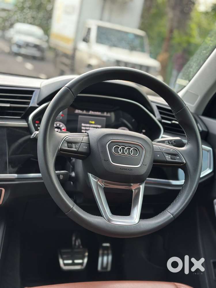 Audi Q3 Sportback Technology Plus S-line, 2025, Petrol