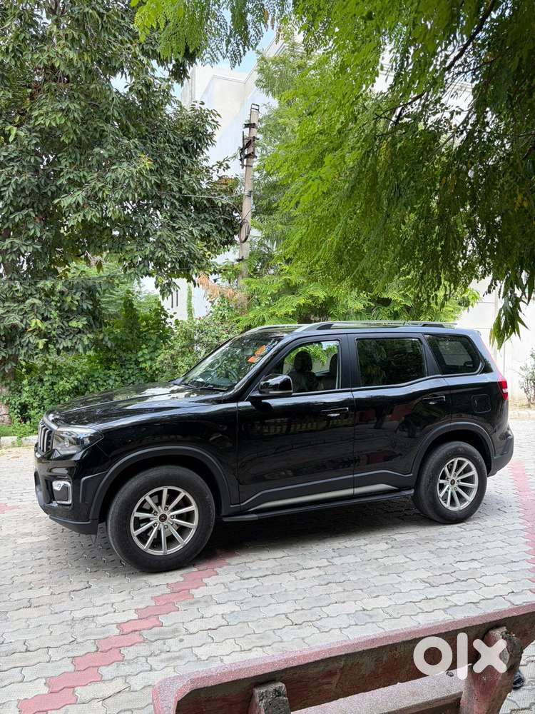 Mahindra Scorpio-n 2.2 Z6 Diesel Mt 7 Str, 2025, Diesel