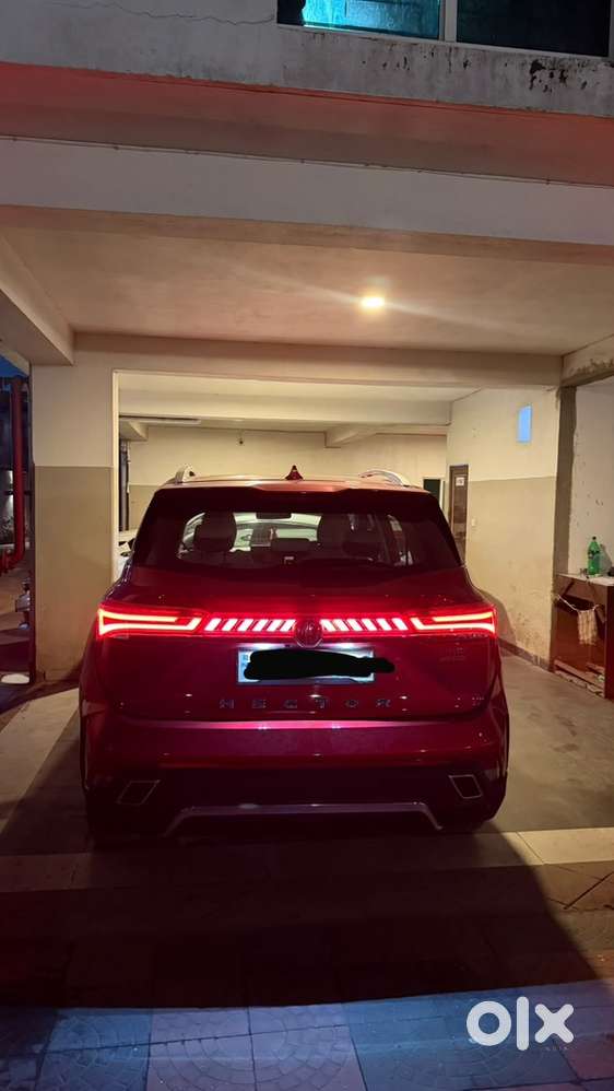 Mg Hector Plus 2023 Savvy Pro