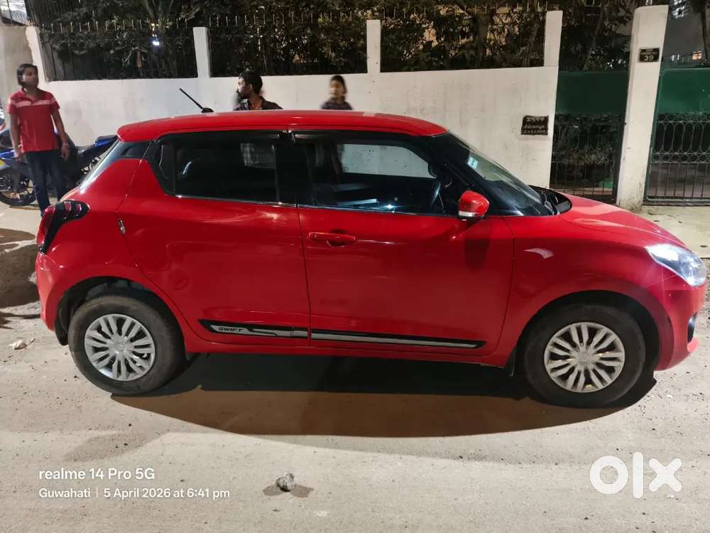 Maruti Suzuki Swift 2023 Petrol