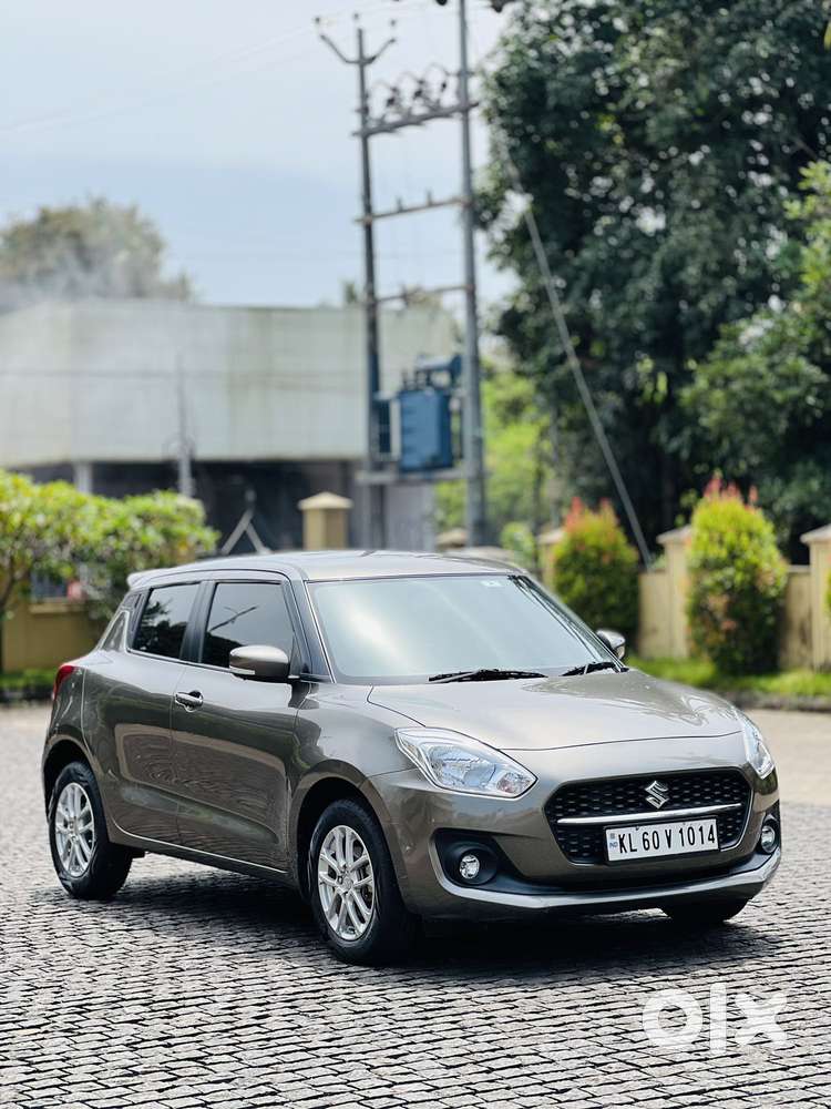 Maruti Suzuki Swift 1.3 Zxi, 2023, Petrol