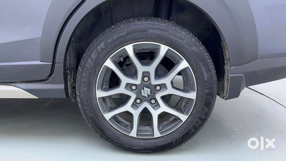 Maruti Suzuki Xl6 1.5 Alpha Mt, 2024, Petrol