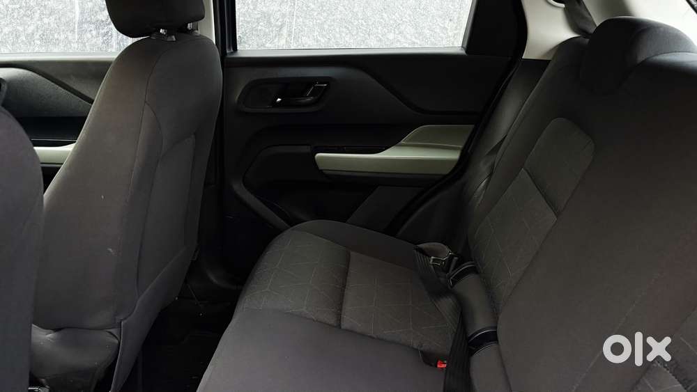 Tata Punch Adventure Amt, 2022, Petrol