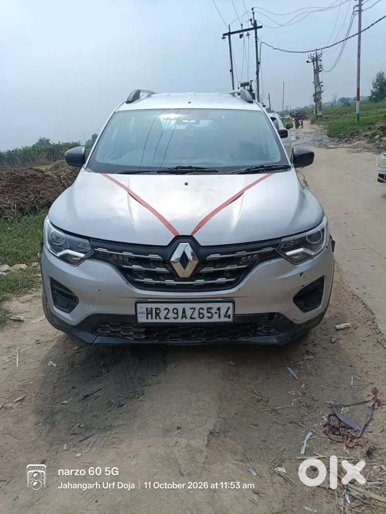 Renault Triber Rxe 2022 Year Car