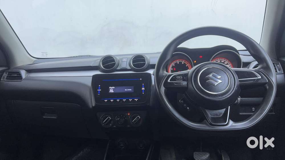Maruti Suzuki Swift Amt Vvt Vxi, 2021, Petrol