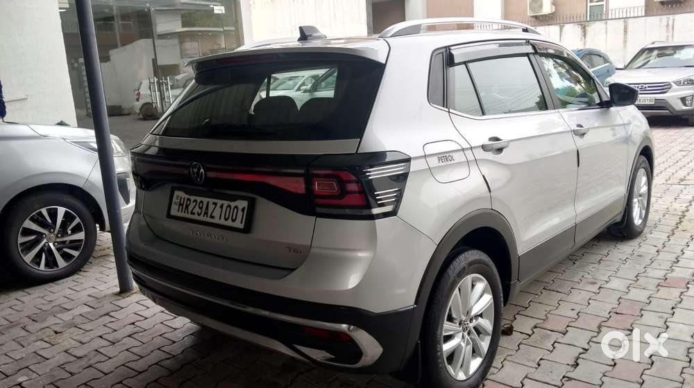 Volkswagen Taigun 1.0 Tsi Highline At, 2022, Petrol
