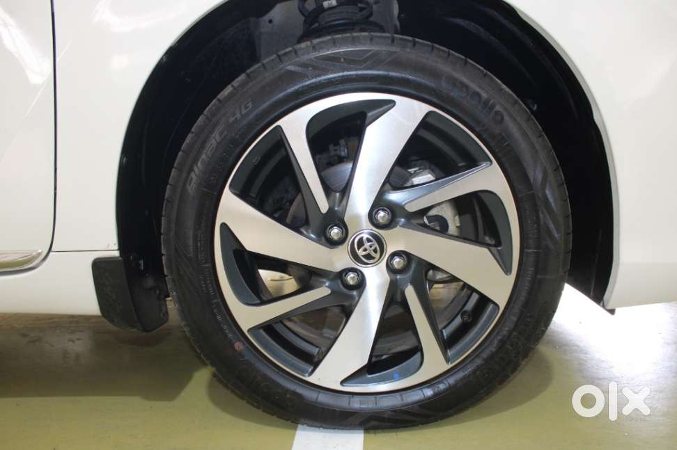 Toyota Glanza 1.2 V, 2024, Petrol