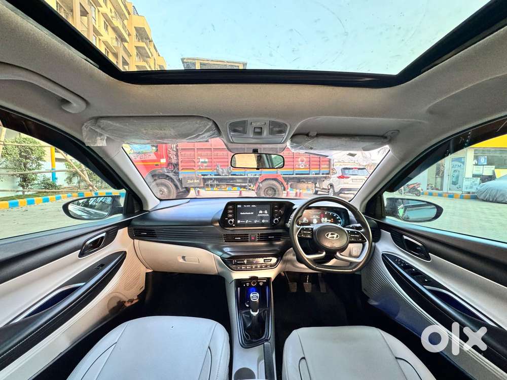 Hyundai I20 Asta 1.2 Mt Dual Tone, 2023, Petrol