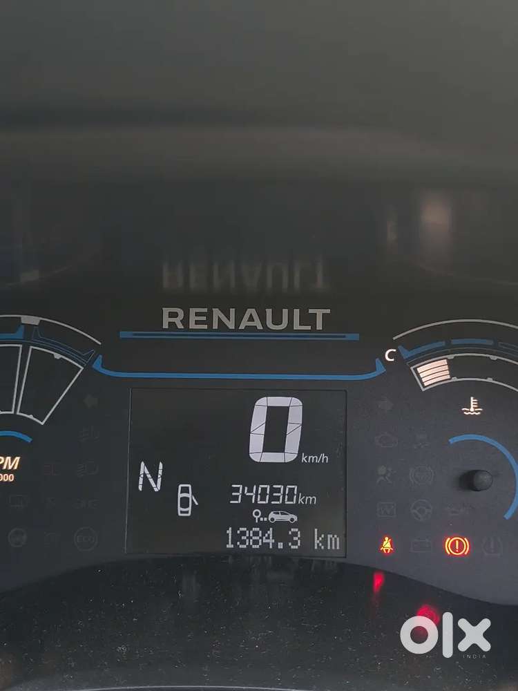 Doctor Owned Renault Triber Full Option First Owner For Sale