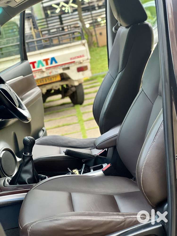 Toyota Fortuner 2.7 2wd Mt, 2016, Petrol