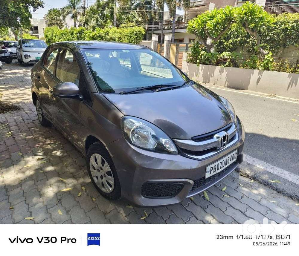 Honda Amaze, 2016, Diesel