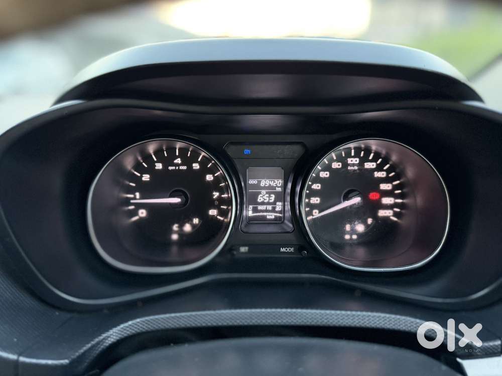 Tata Nexon 1.2 Revotron Xz Plus (s), 2017, Diesel