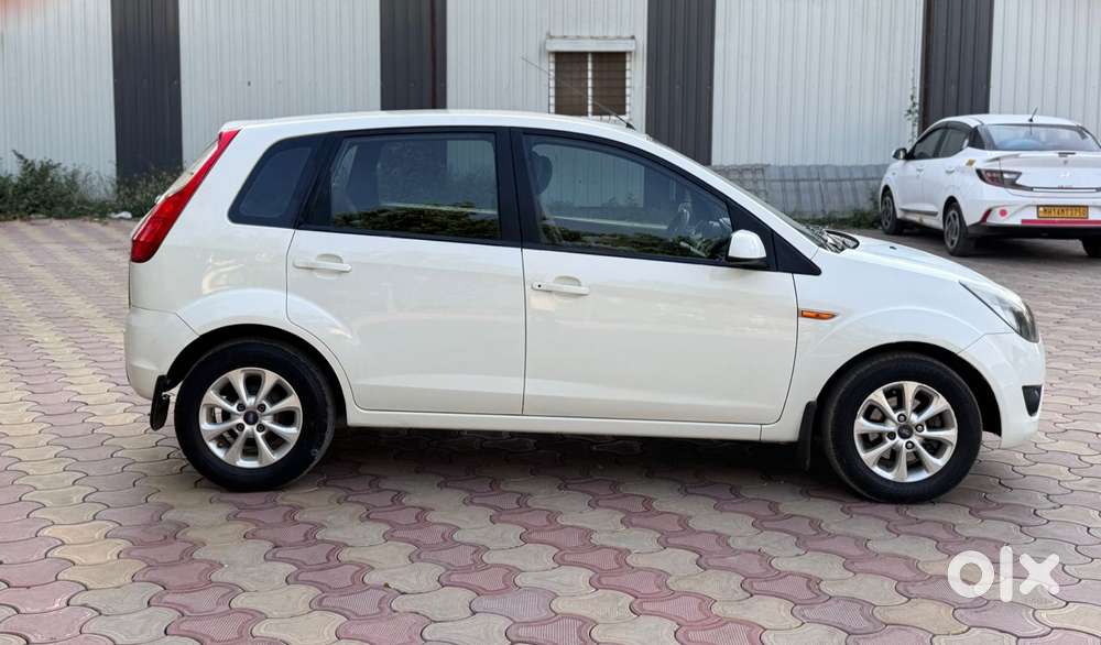 Ford Figo 1.5d Titanium Opt Mt, 2012, Diesel