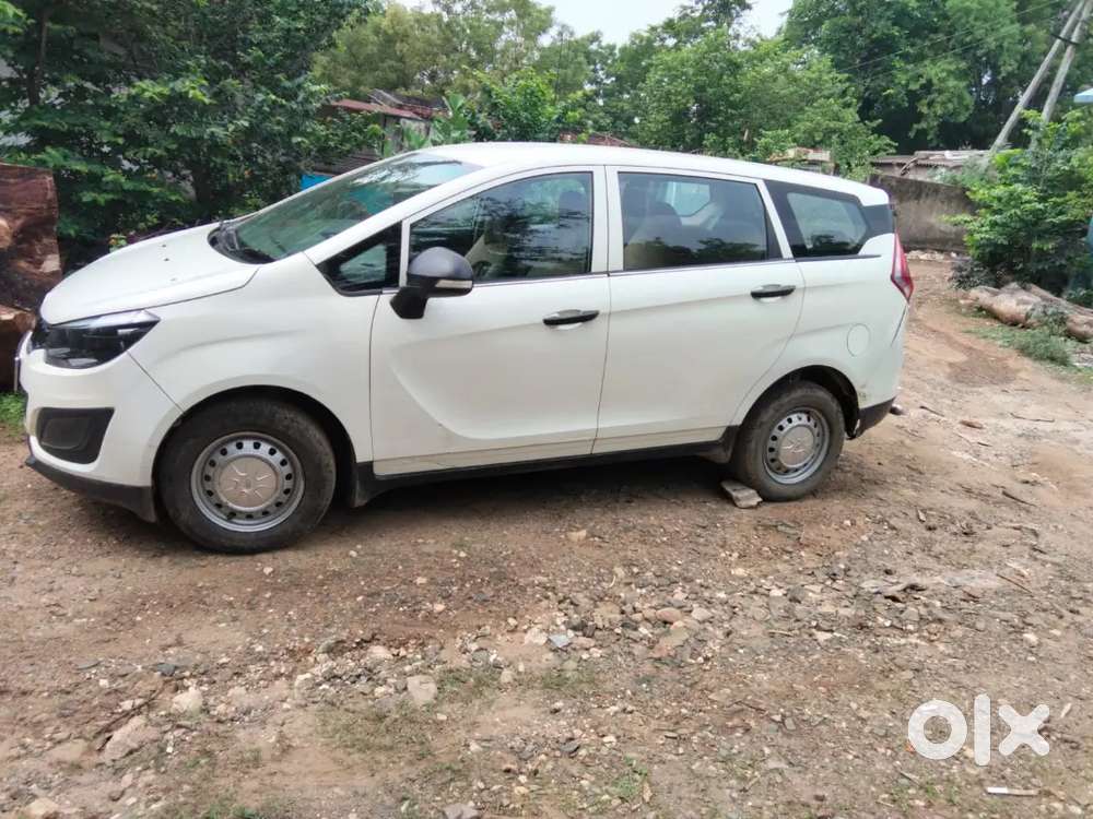 Mahindra Marazzo Diesel 2019