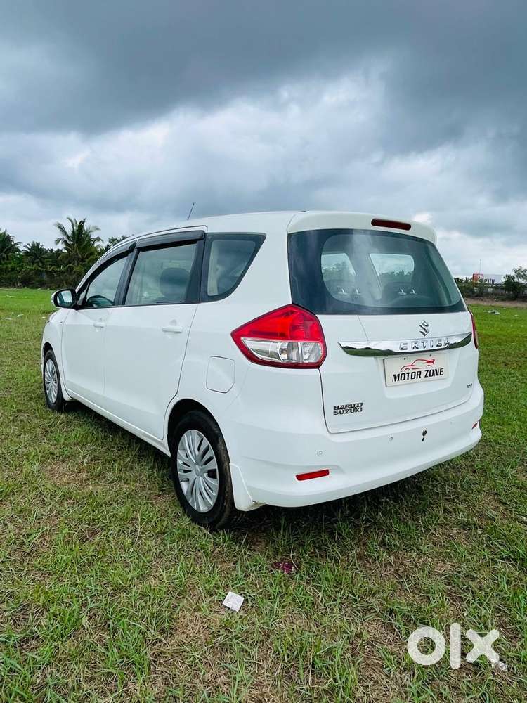 Maruti Suzuki Ertiga Vxi At, 2018, Petrol