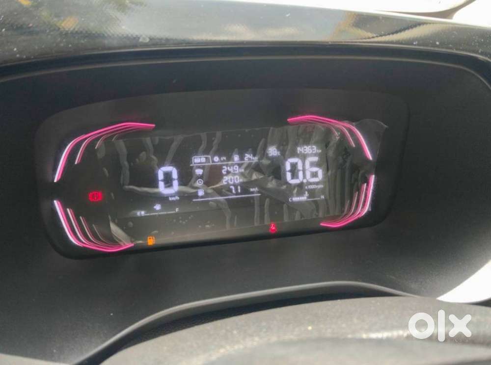 Kia Carens 1.5 Premium 7 Str, 2022, Petrol
