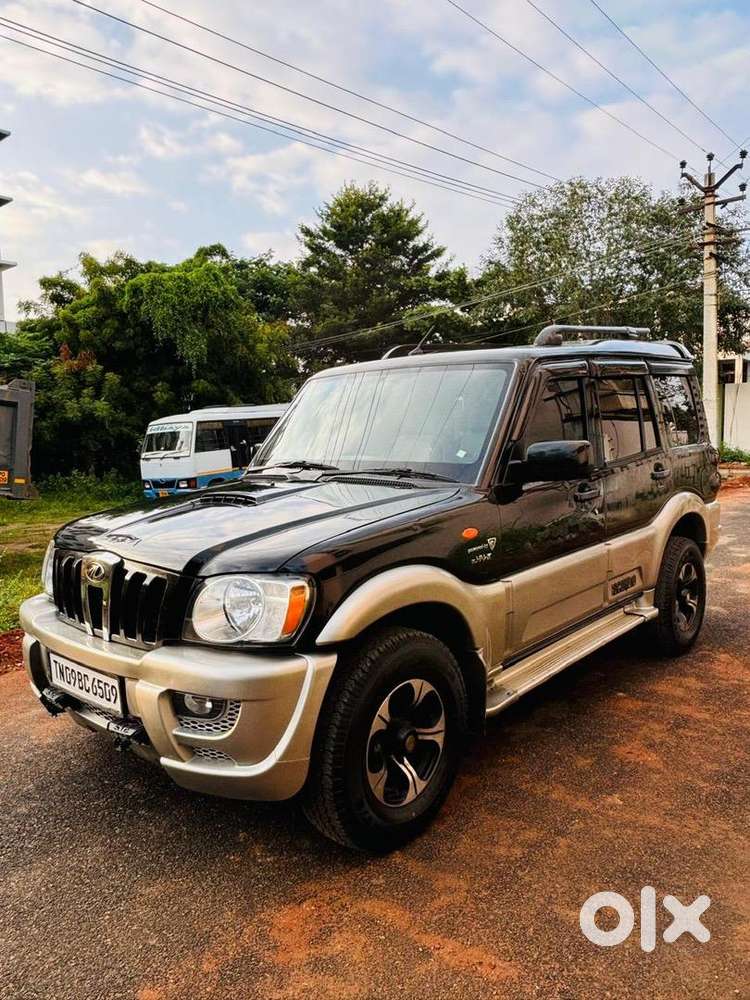 Mahindra Scorpio Classic 2010 Diesel 150000 Km Driven