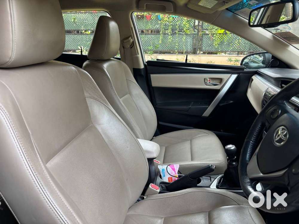 2015 Toyota Corolla Altis 1st Owner 65000 Km