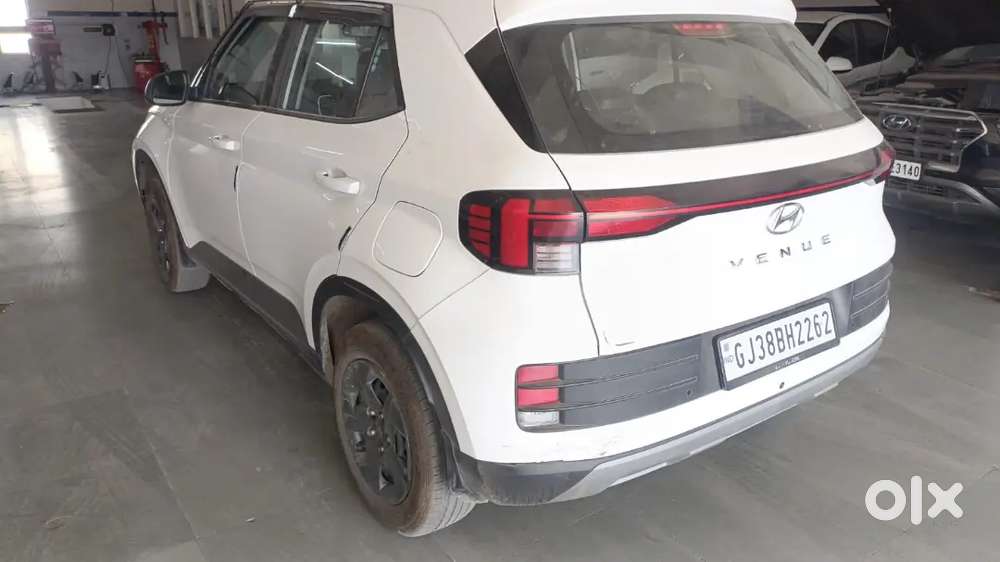 Hyundai Venue E Petrol 2024
