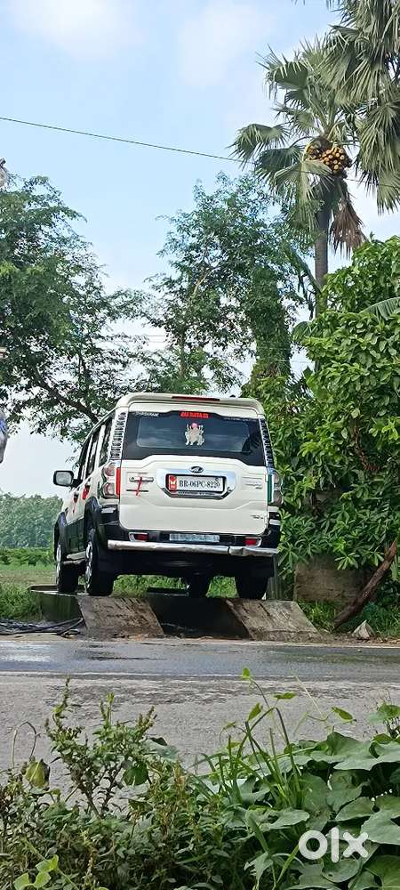 Mahindra Scorpio 2016 Diesel 150000 Km Driven