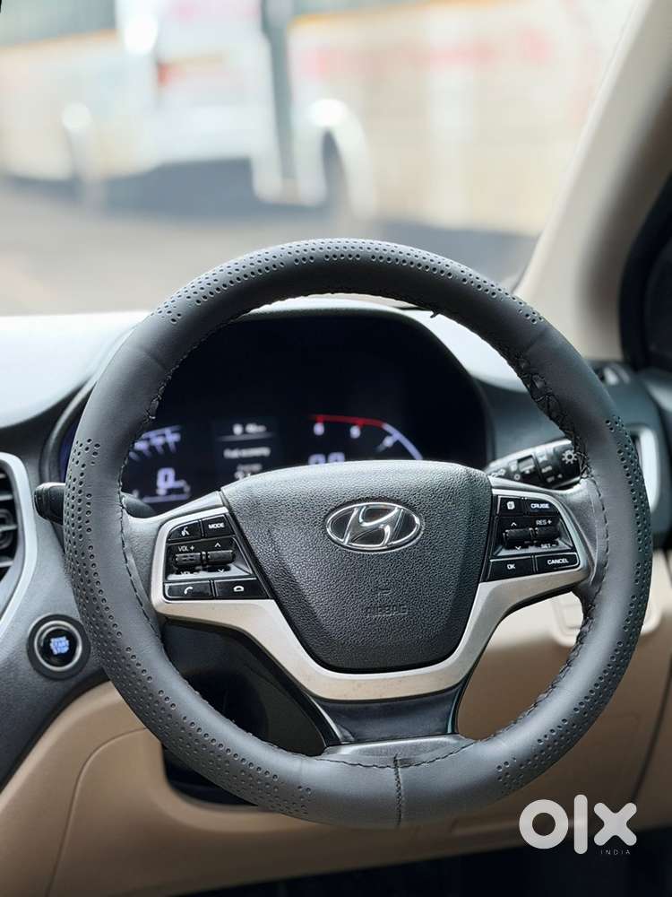 Hyundai Verna 1.6 Sx(o) 2022 / Push Button / Diesel / Manual / Sunroof