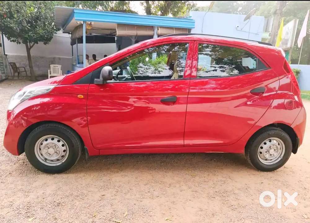 Hyundai Eon 2017 Petrol 75400 Km Driven