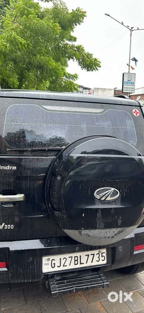 Mahindra Tuv 300 2017