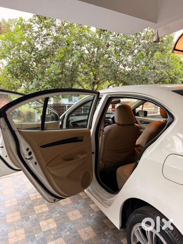 Honda City 2010 Petrol Well Maintained