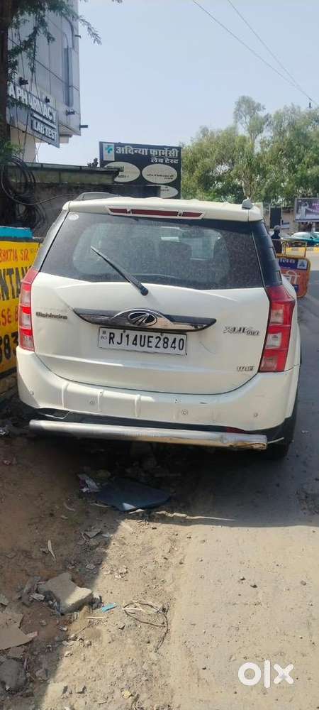 Mahindra Xuv500 2015