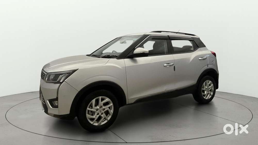 Mahindra Xuv300 W8, 2022, Petrol