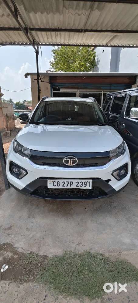 Tata Nexon 2023 Diesel 68000 Km Driven