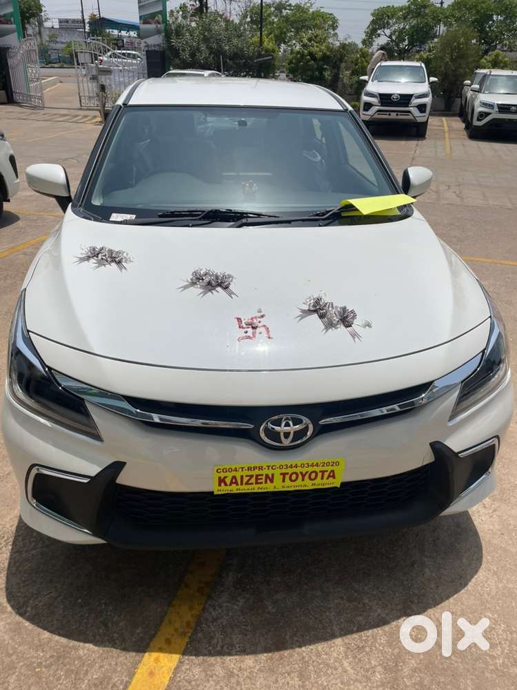 Toyota Glanza Automatic Car Petrol