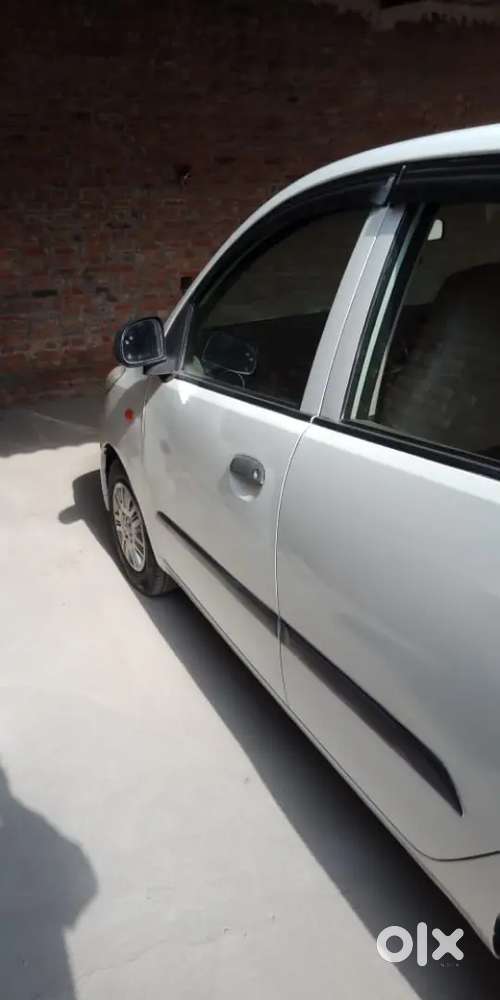 Hyundai I10 2012 Petrol Well Maintained,