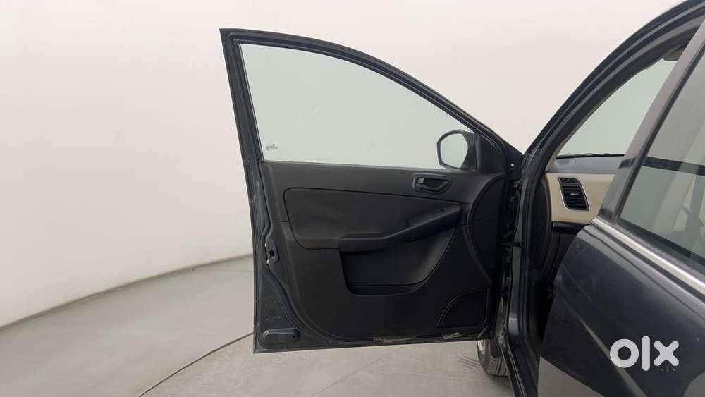 Tata Zest  Revotron 1.2t Xm, 2015, Petrol