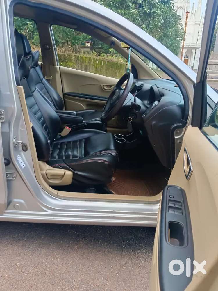 Honda Mobilio 1.5 V I-vtec 2014