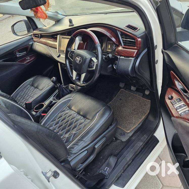 Toyota Innova Crysta 2.4 V, 2018, Diesel