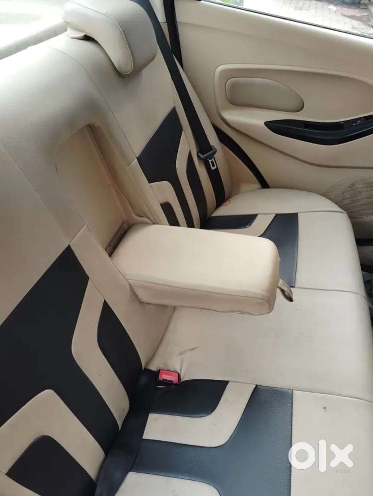 Single Hand First Owner Figo Aspire Petrol