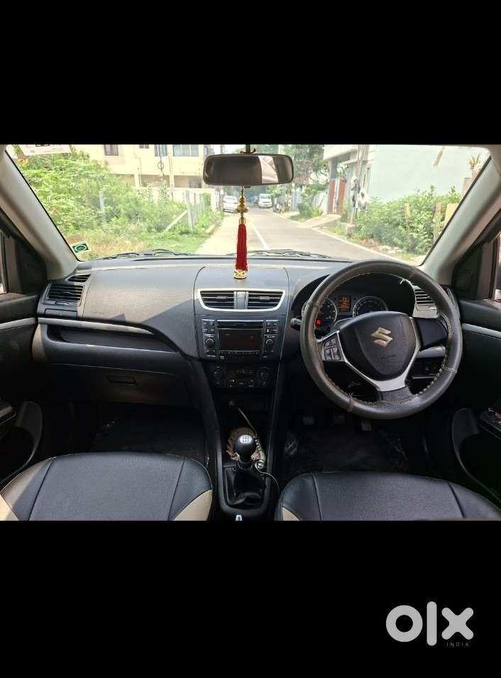 Maruti Suzuki Swift Zxi Abs, 2014, Petrol