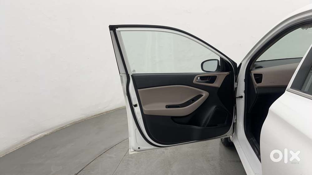 Hyundai Elite I20 Asta 1.4 Crdi, 2016, Petrol