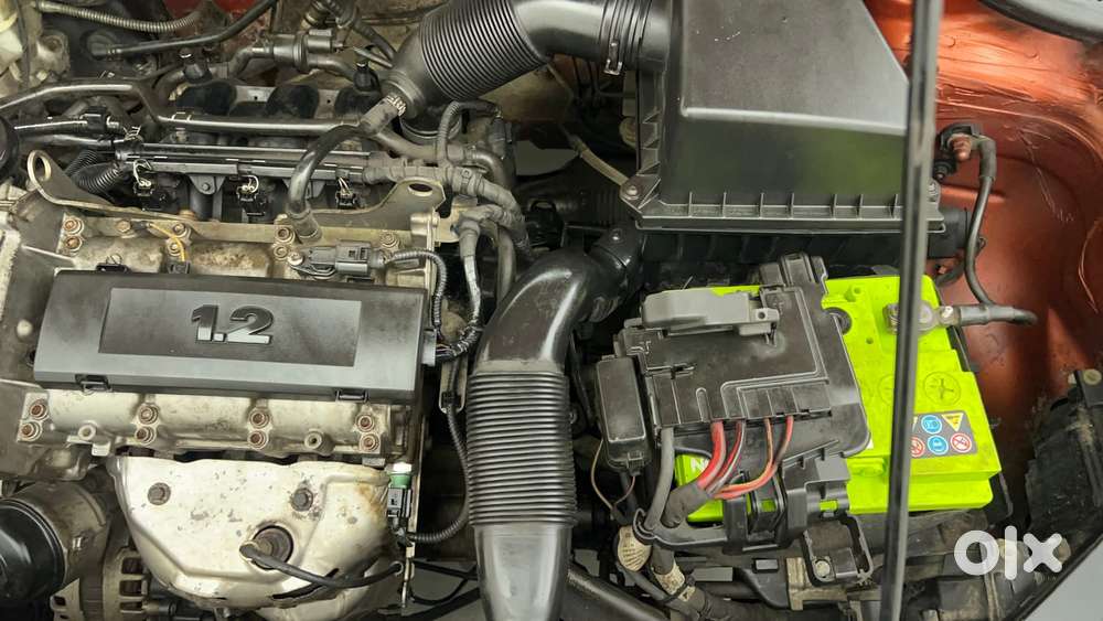 Volkswagen Polo Petrol Highline 1.2l, 2014, Petrol