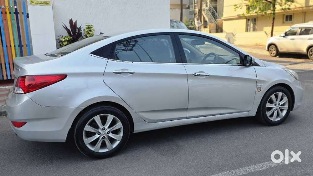 Hyundai Verna Fluidic 1.6 Vtvt Sx Opt, 2012, Petrol