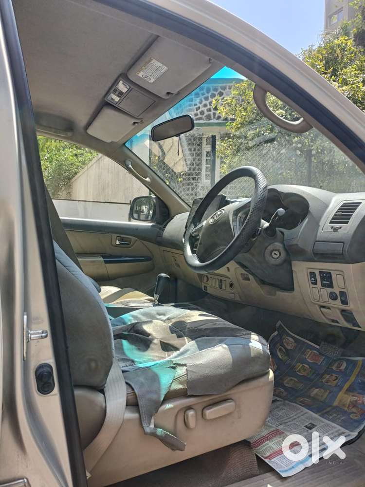 Toyota Fortuner 3.0 4x2 Automatic, 2012, Diesel