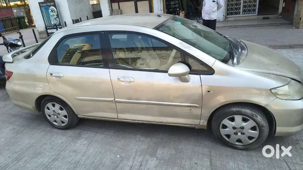 Honda City 2005 Cng & Hybrids 70000 Km Driven
