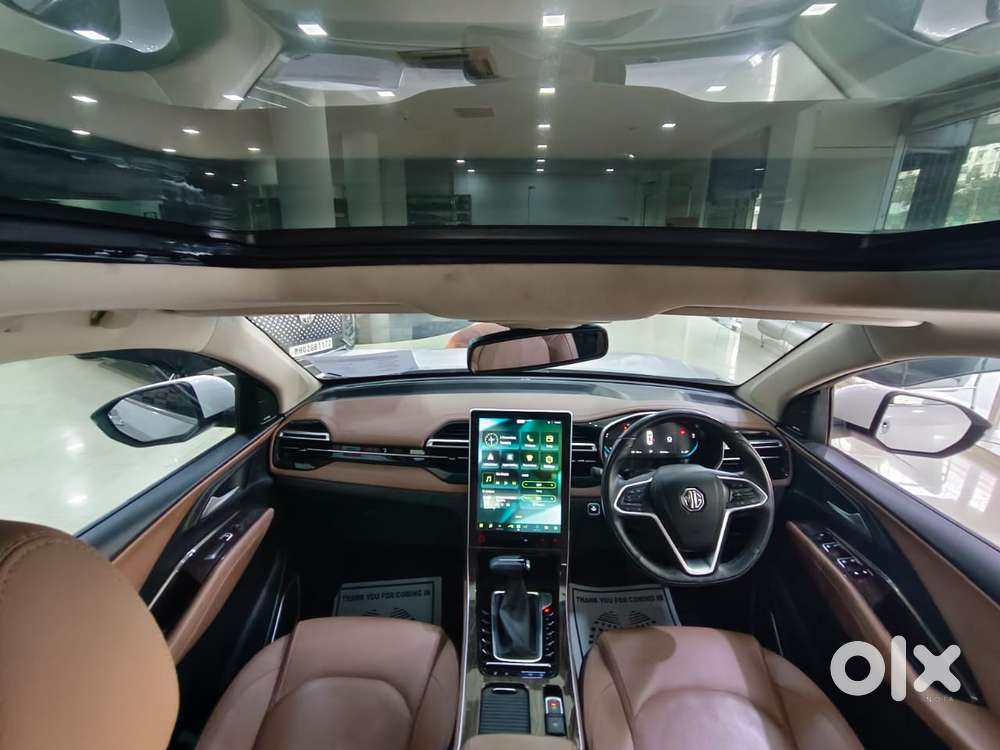 Mg Hector Plus Savvy Pro 1.5 Turbo Petrol Cvt 7 Str Dual Tone, 2024,..