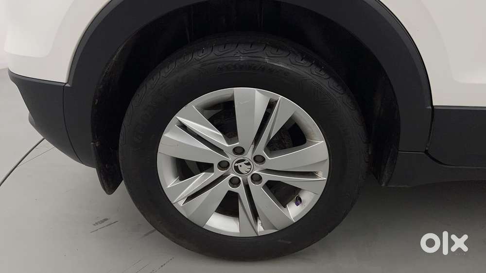 Skoda Kushaq 1.0 Tsi Ambition At, 2022, Petrol