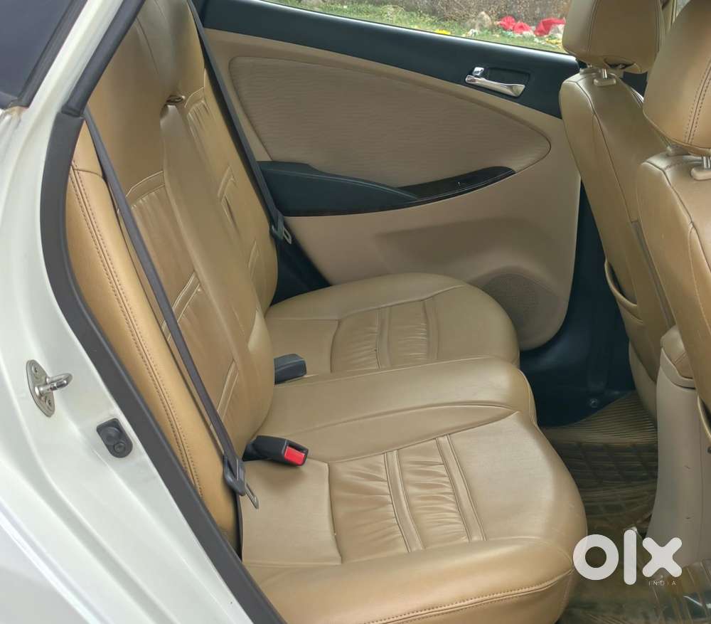 Hyundai Verna Vtvt 1.6 Ex, 2013, Petrol