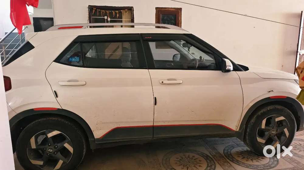 Hyundai Venue Crdi 2021 Well Maintained Just Come And Check