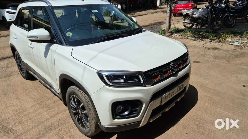 Maruti Brezza White 2020 Variant Zxi Plus