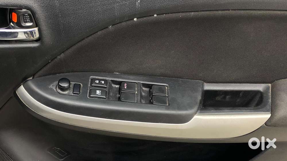 Maruti Suzuki Baleno 1.2 Cvt Zeta, 2017, Petrol
