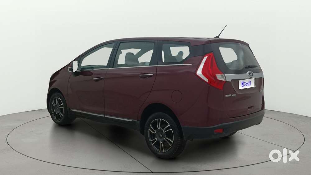 Mahindra Marazzo M8, 2018, Diesel